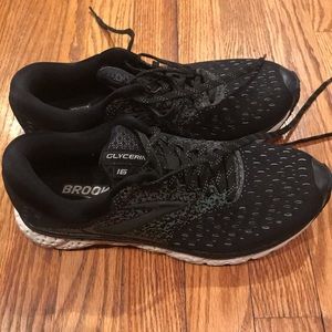 Brooks Women’s Sneakers